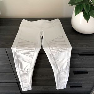 ALO Moto leggings